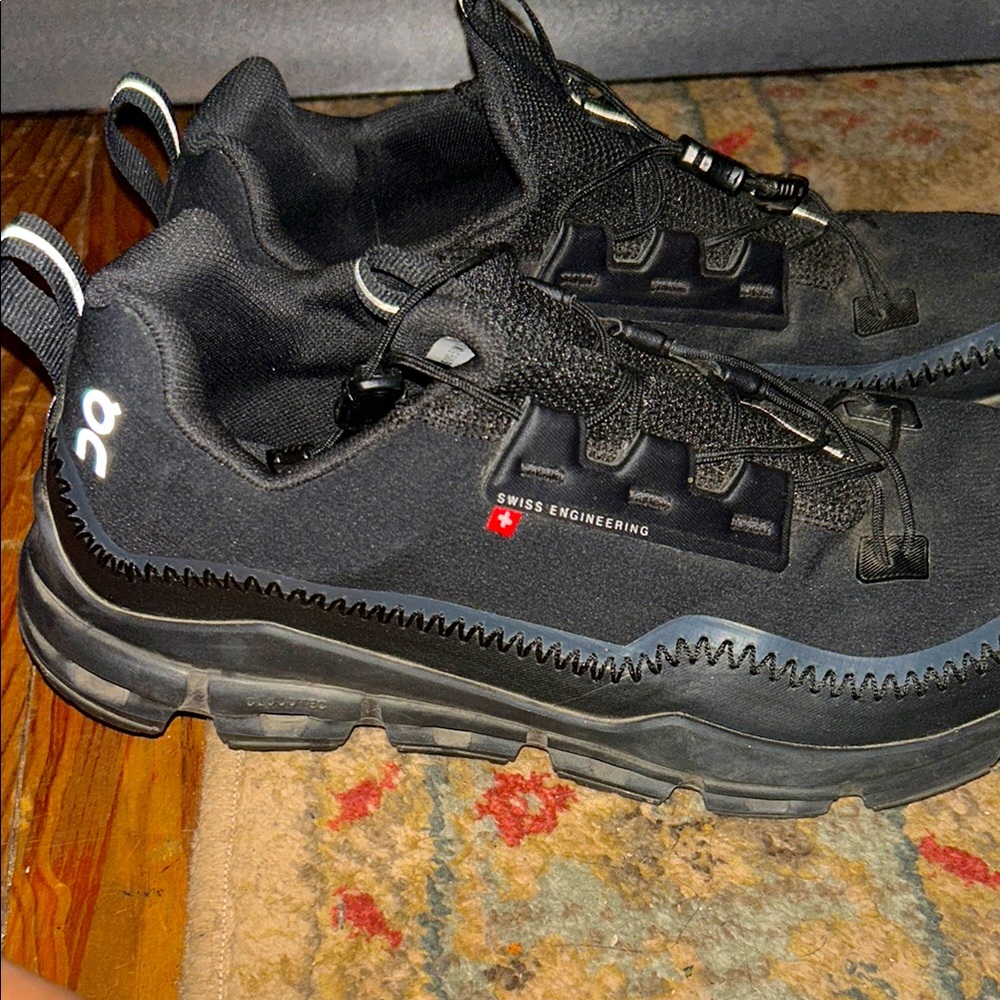 On Running Men's Black Shoes